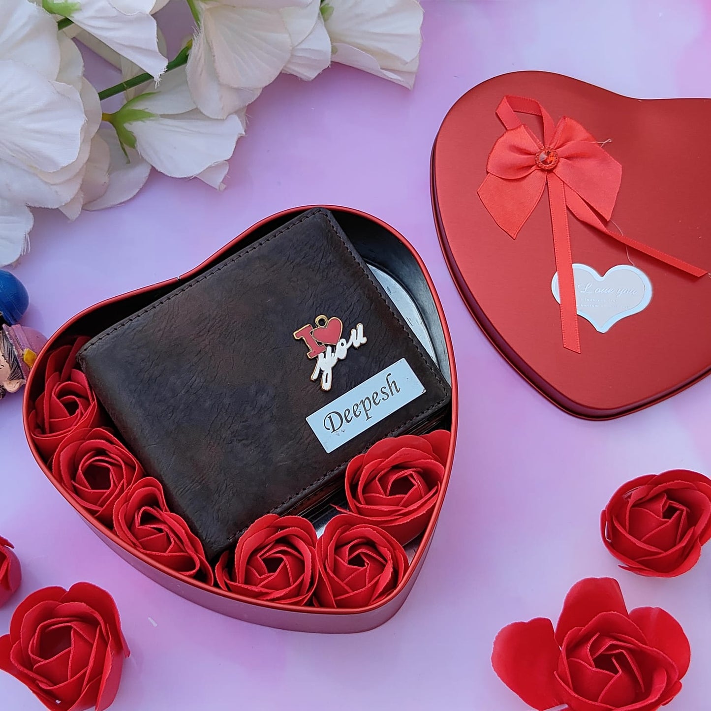 Customized Lexus wallet with heart tin box and scented flowers