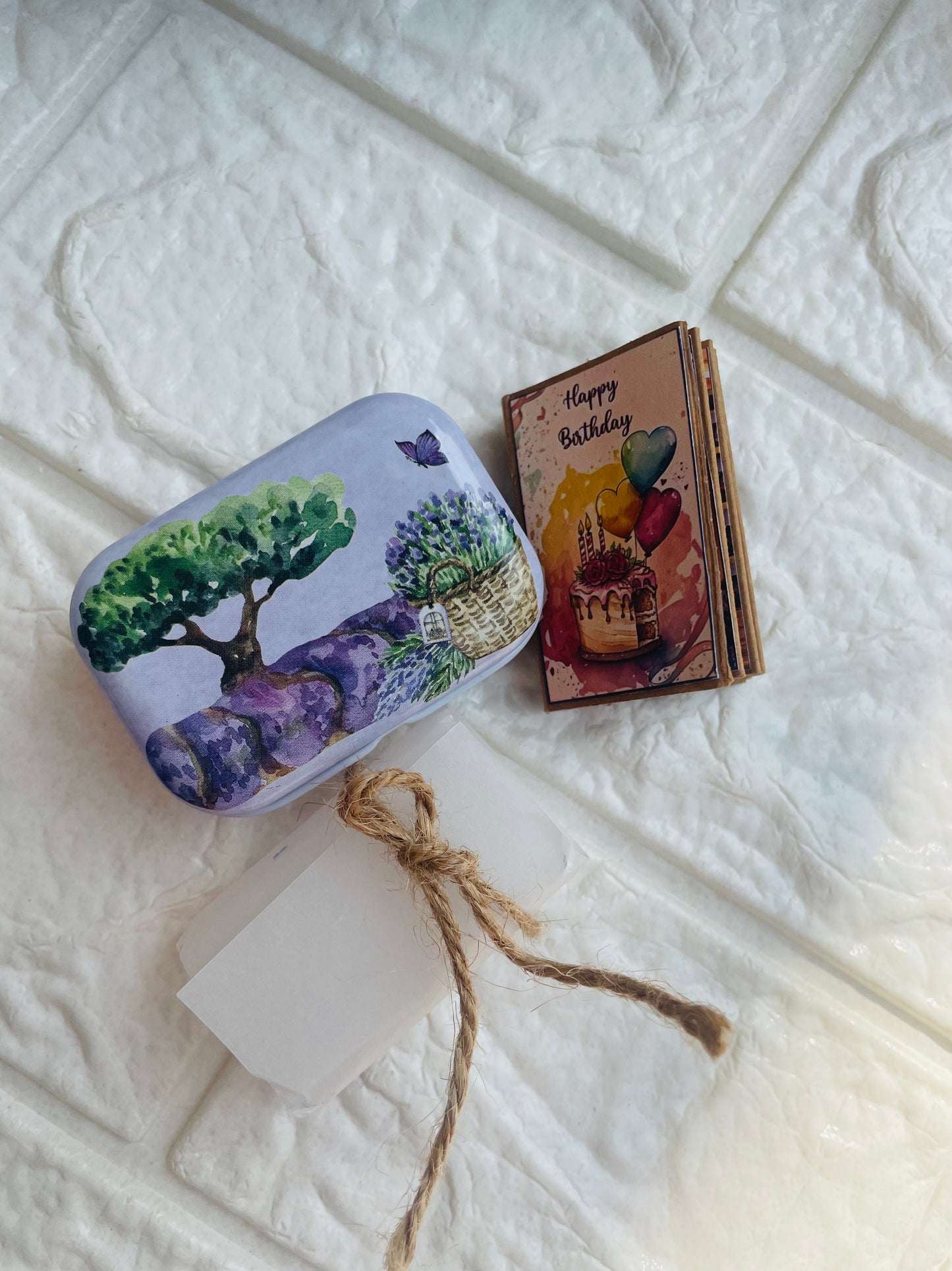 Customized Vintage Tin Mini Album