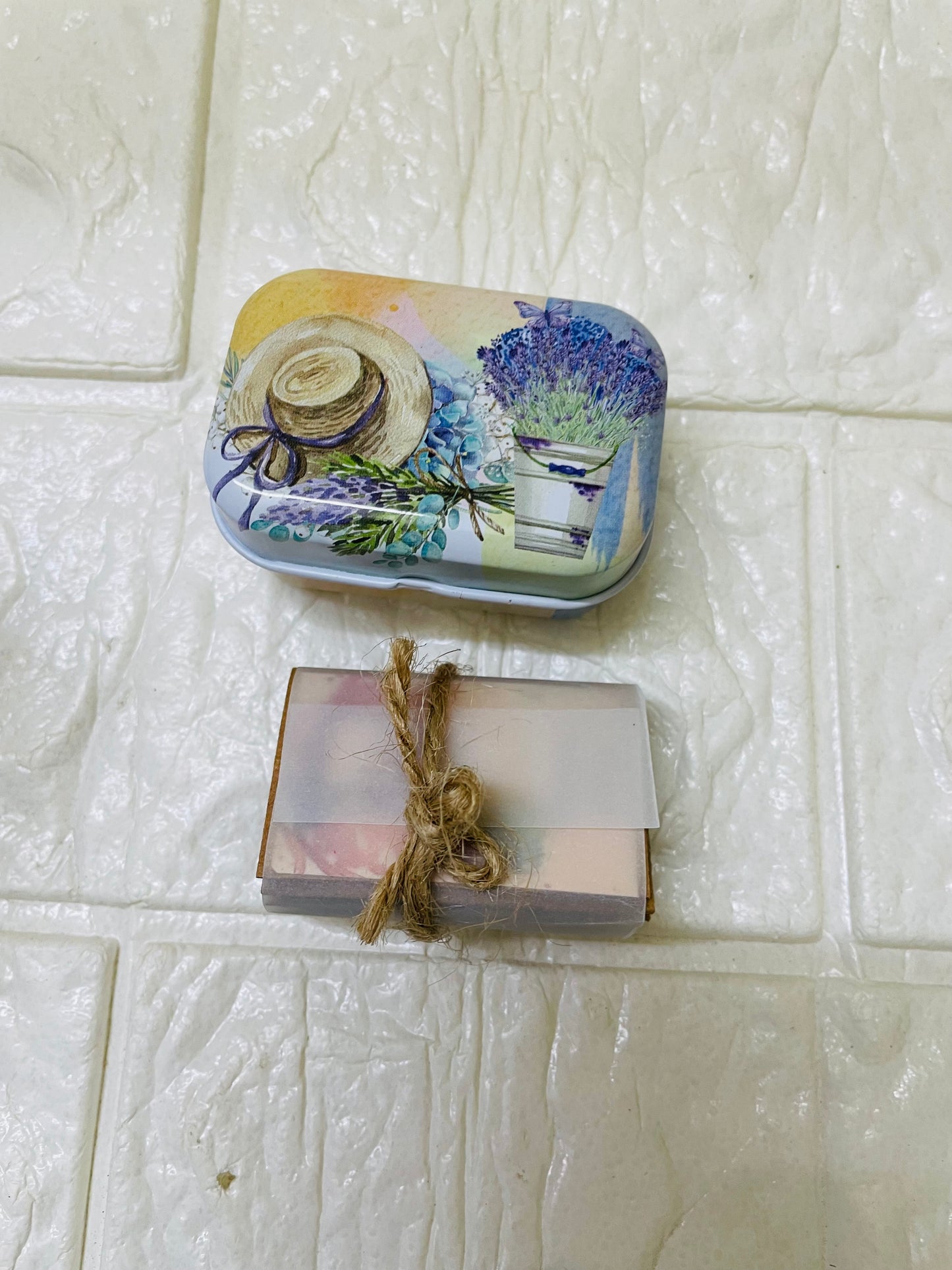 Customized Vintage Tin Mini Album