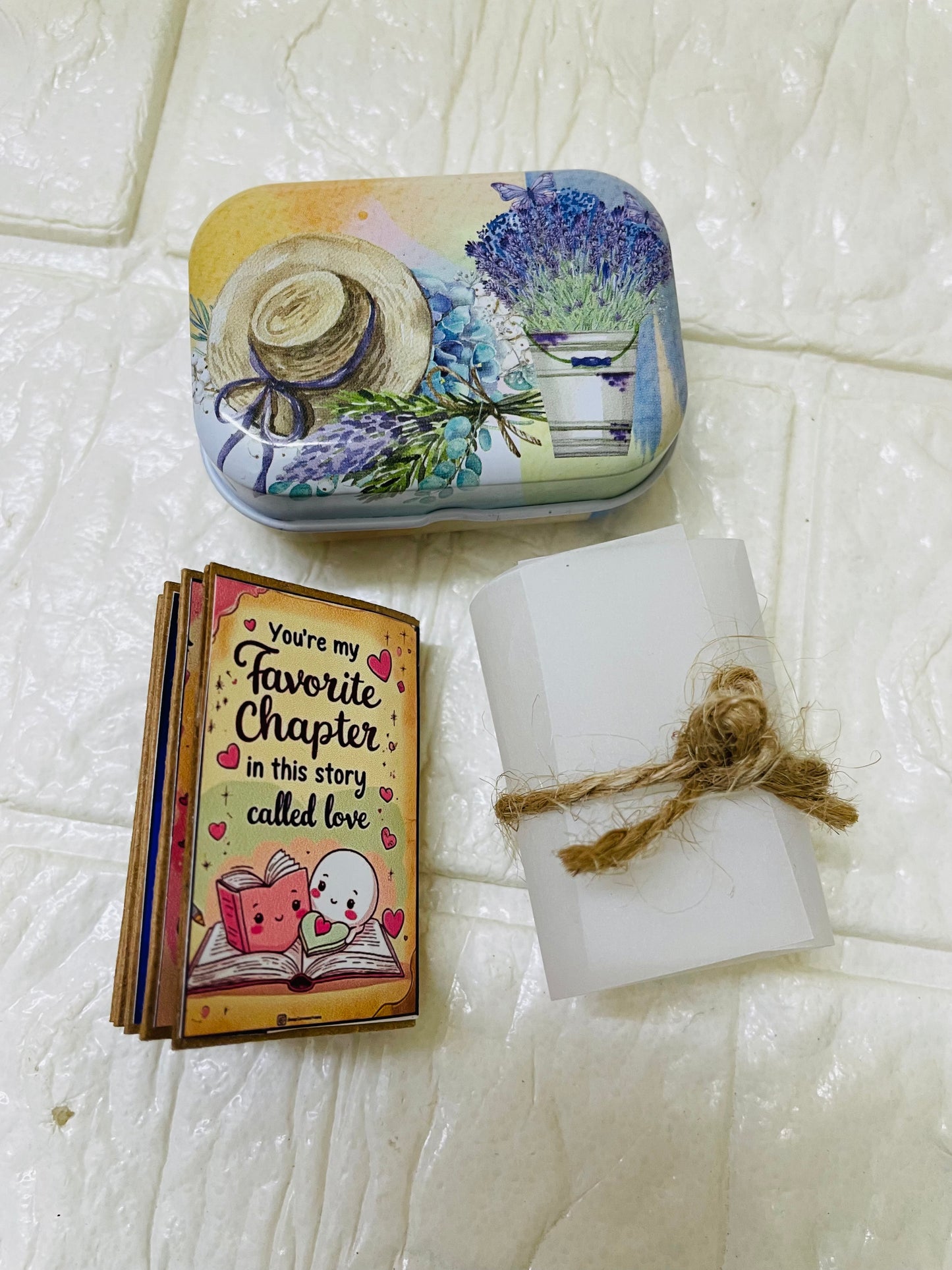 Customized Vintage Tin Mini Album