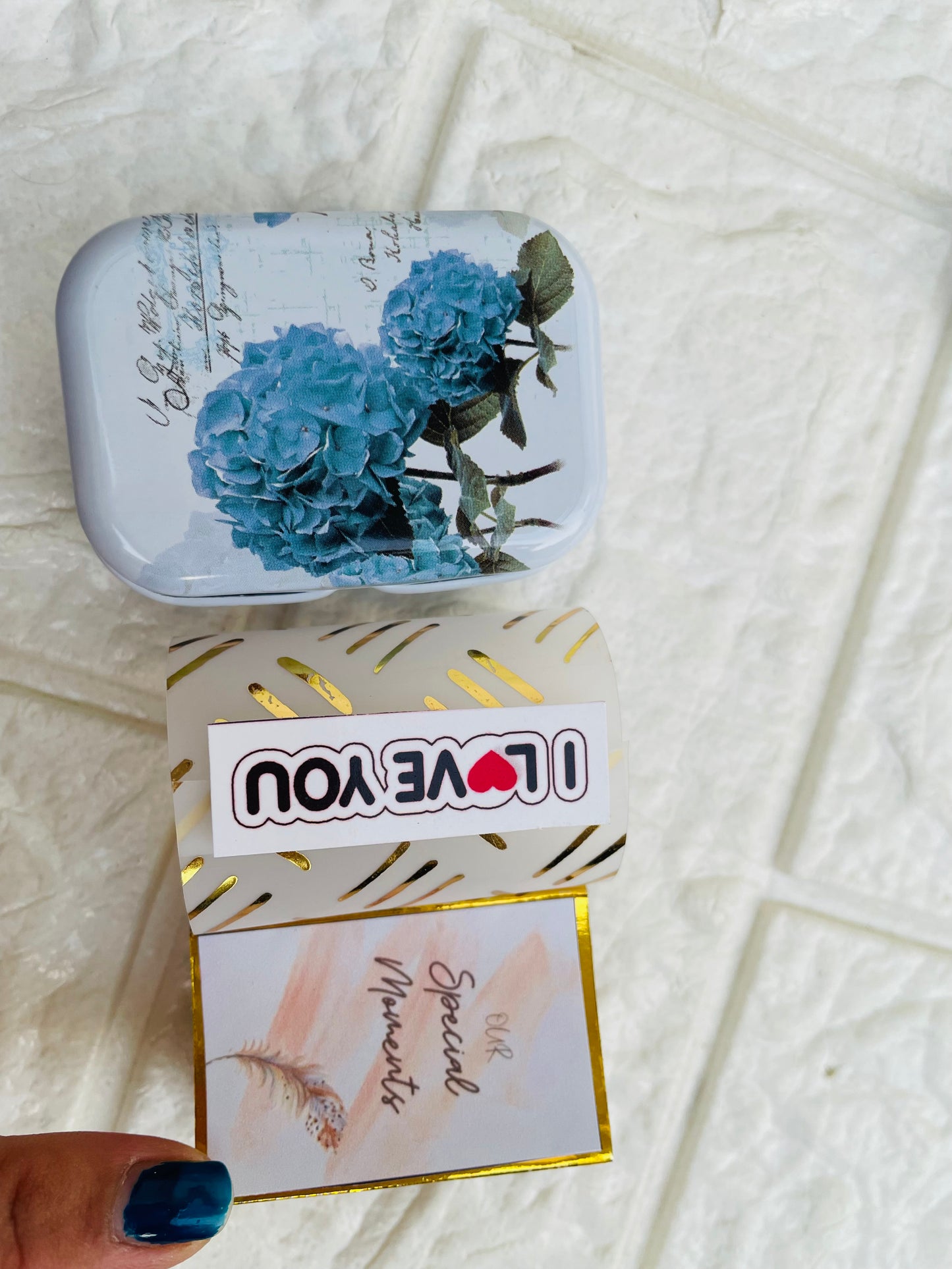 Customized Mini Tin Album (25 Photos)