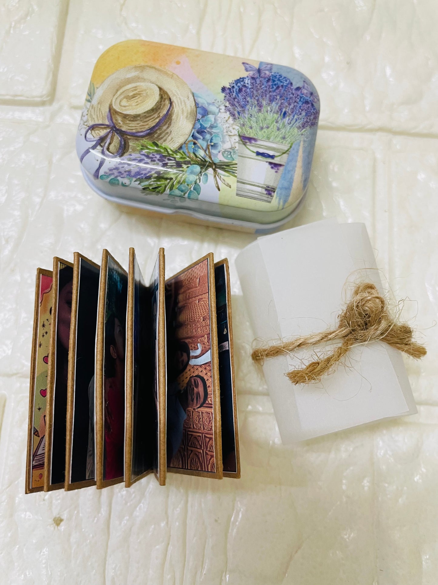 Customized Vintage Tin Mini Album