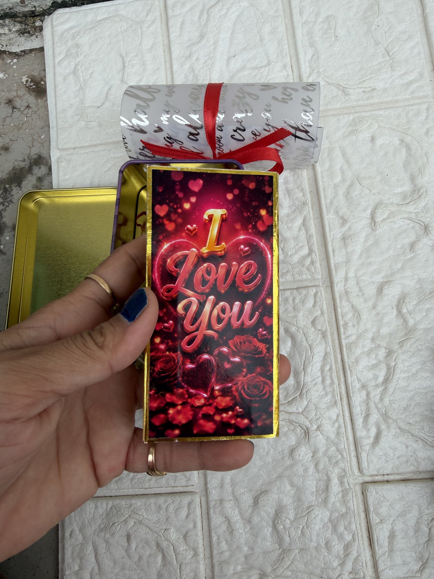 Tin Box Big Album (20 Photos)