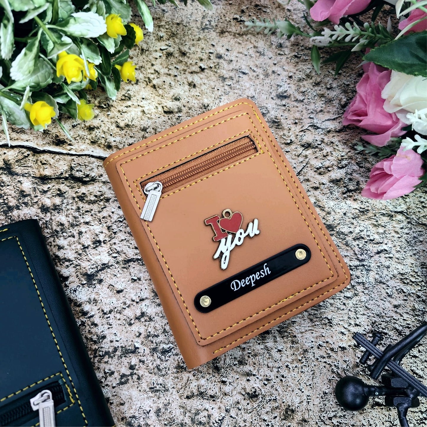 Personalized Compact Unisex Wallet