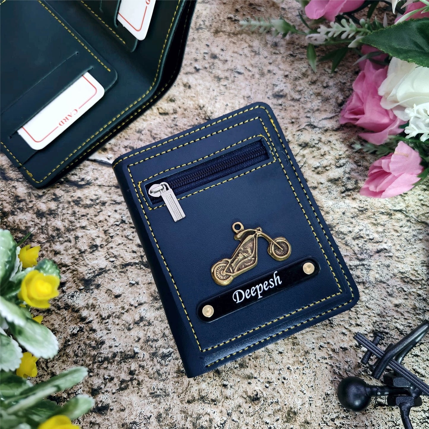 Personalized Compact Unisex Wallet