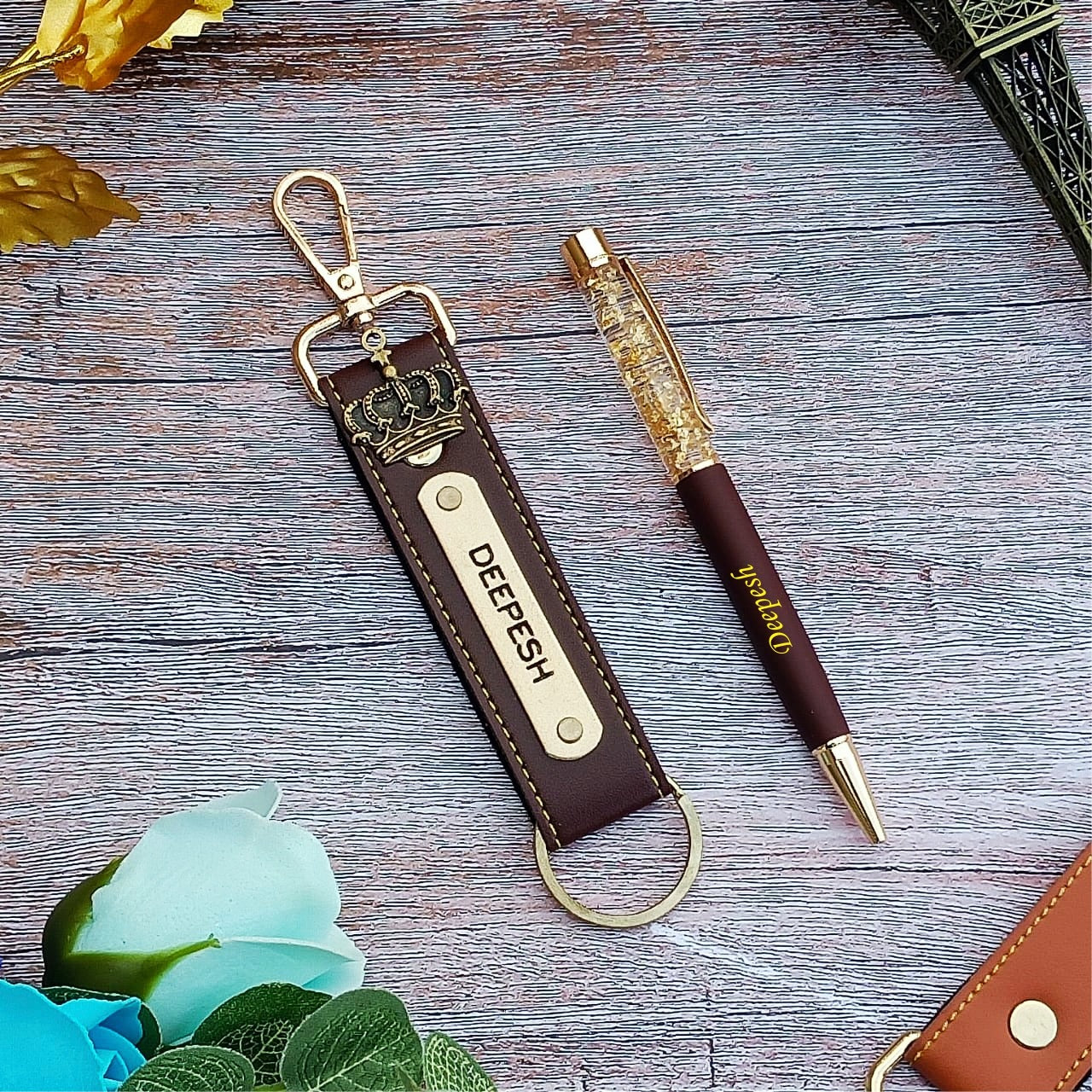 Customized Pen + leather Hook keychain combo