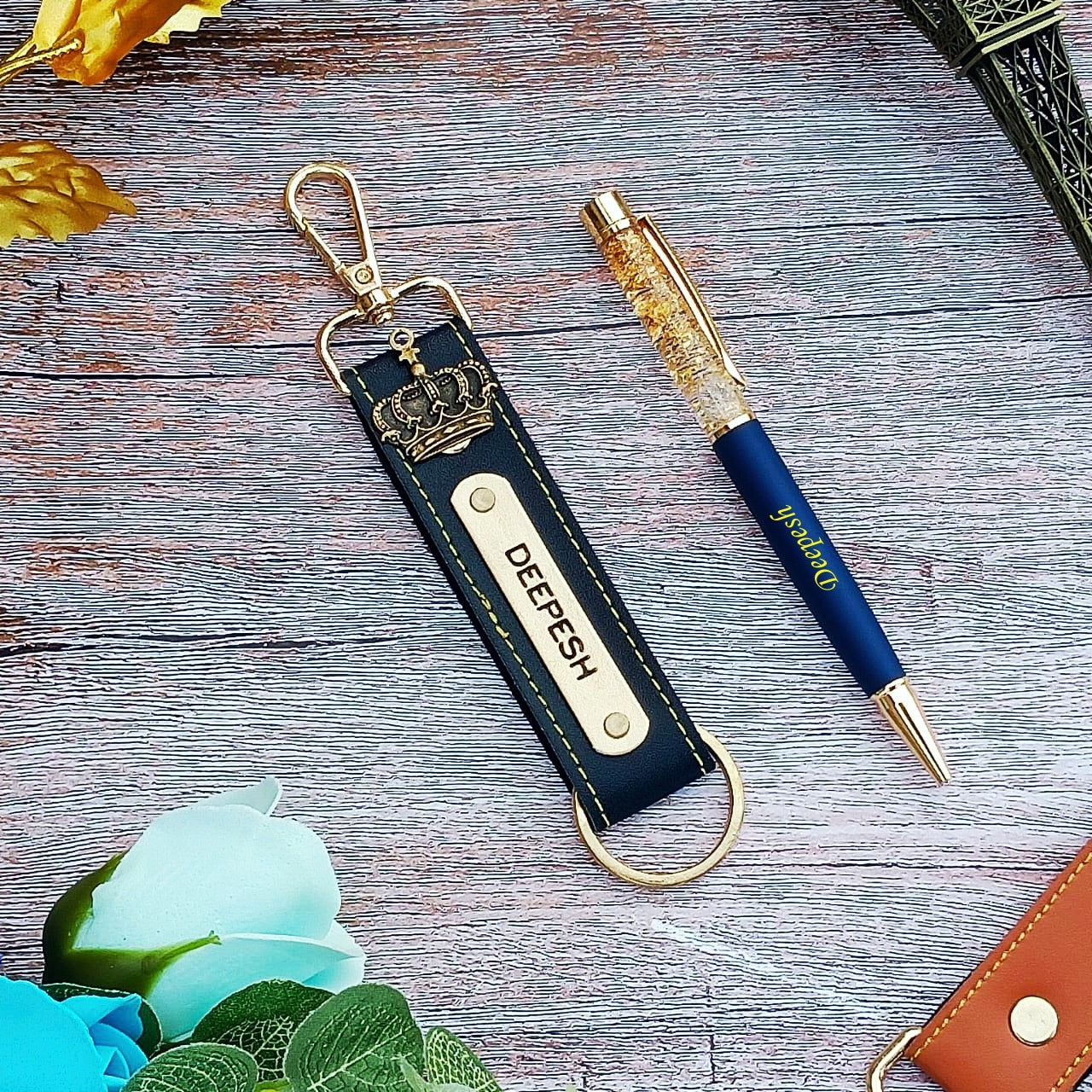 Customized Pen + leather Hook keychain combo