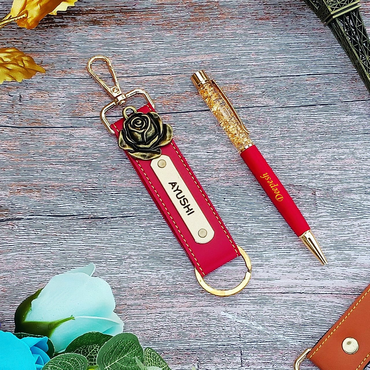 Customized Pen + leather Hook keychain combo