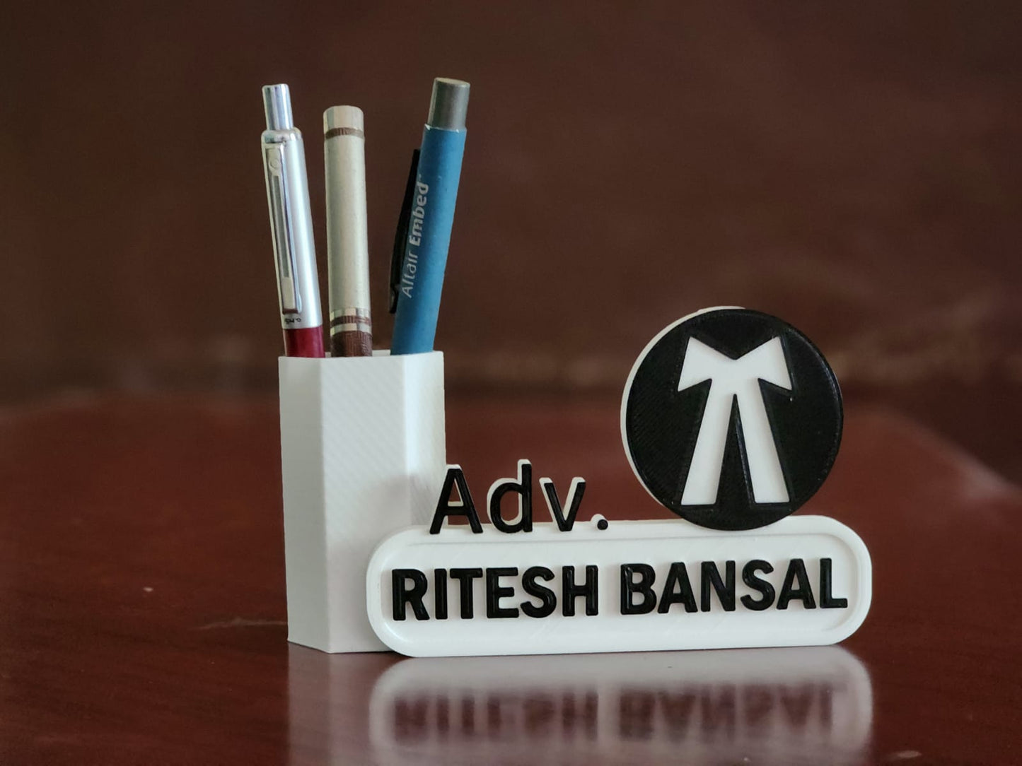 Customized Profession Table Tops with Pen Stand