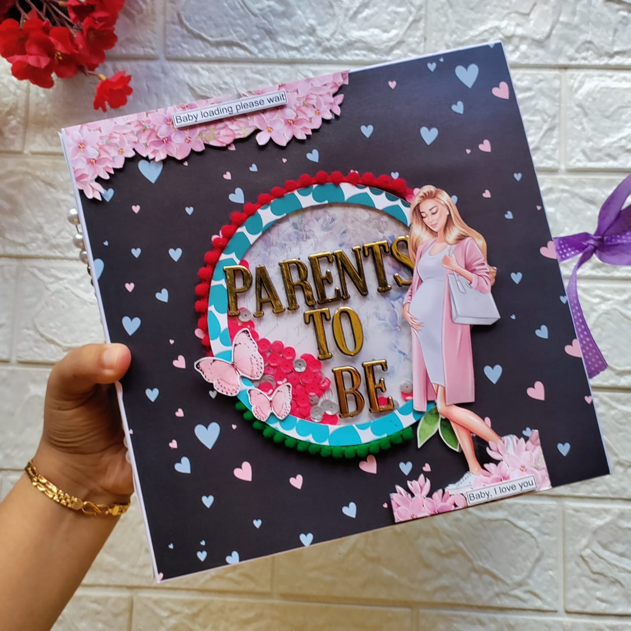 Customized Mom To Be Scrapbook