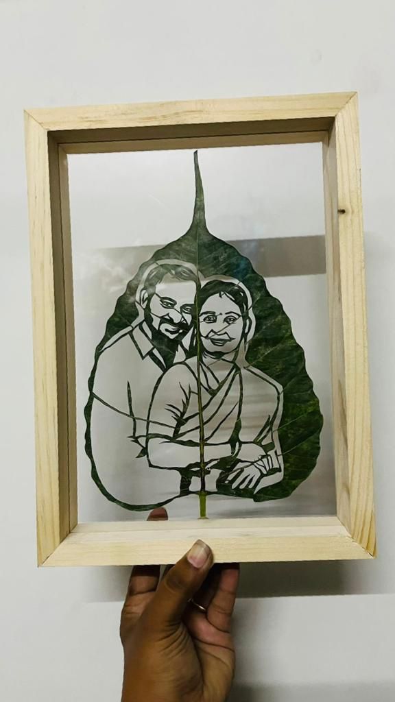 Customized Leaf Art Frame