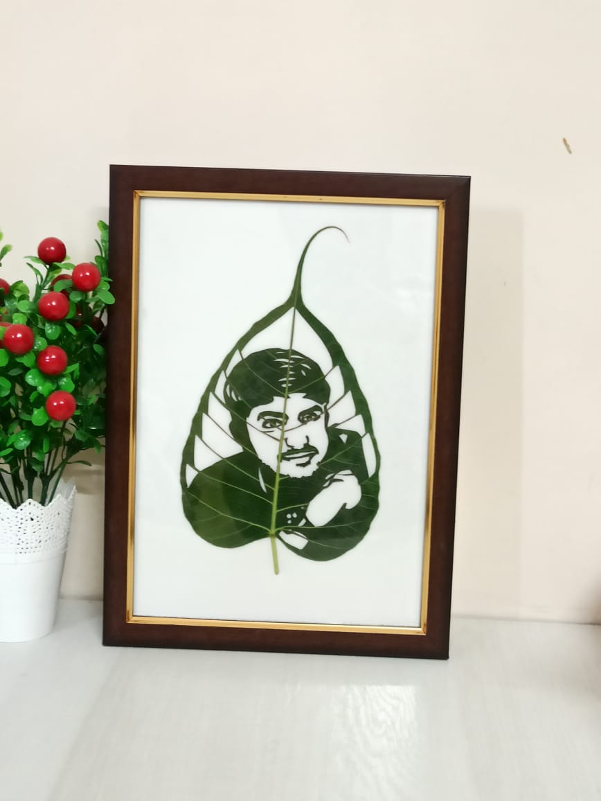 Customized Leaf Art Frame