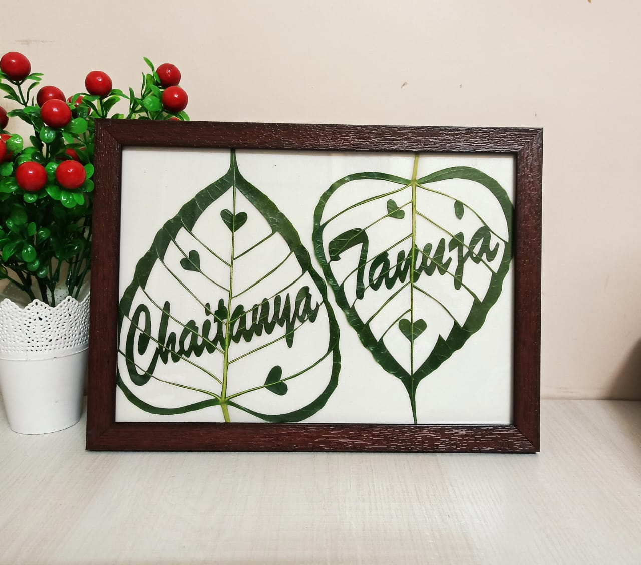 Customized Leaf Art Frame