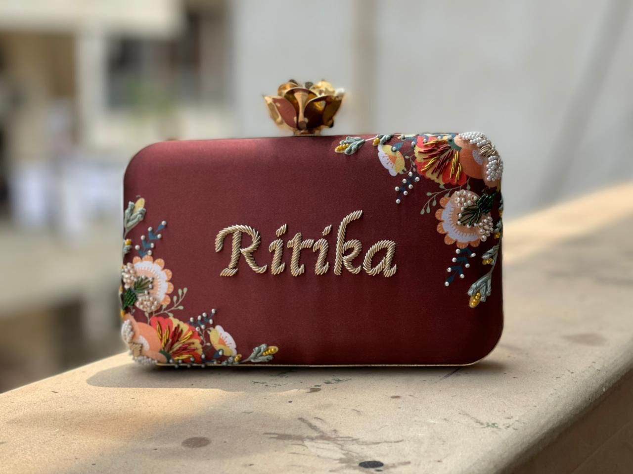 Customized Embroidery Clutch with Rose Knob