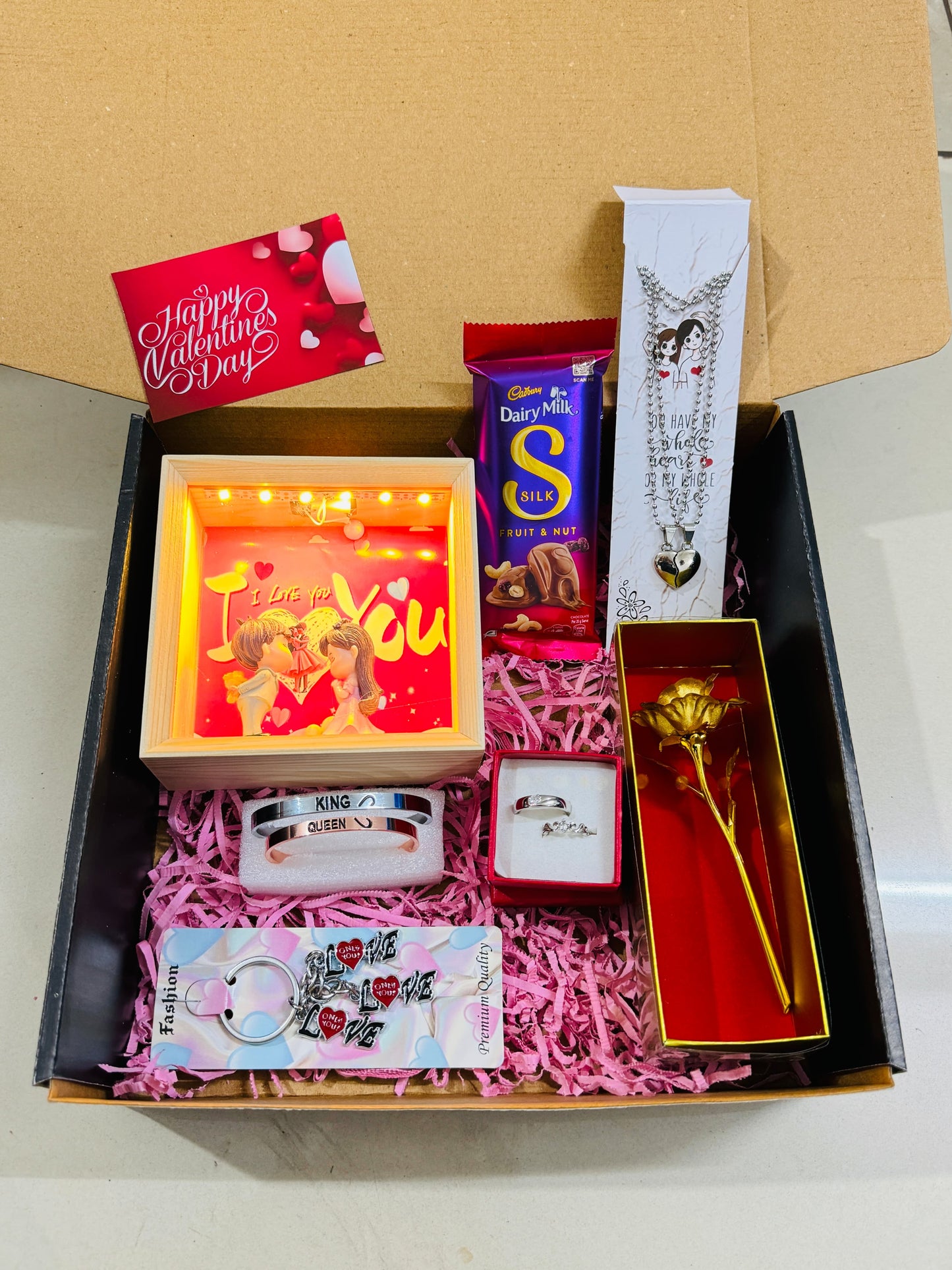 Valentine Gift Hamper 1.0