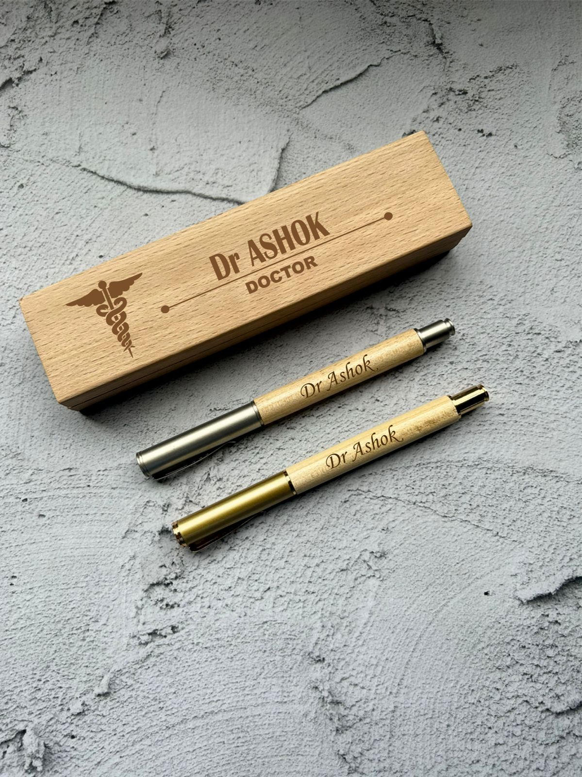 Customized Wooden Box 2.0 with 2 wooden pens