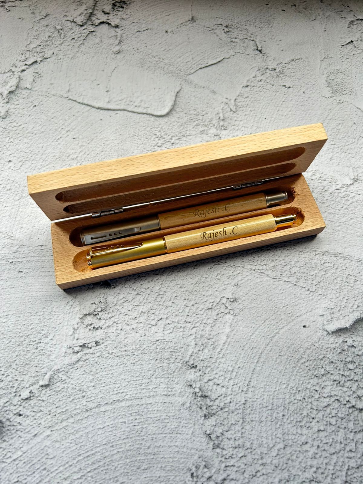 Customized Wooden Box 2.0 with 2 wooden pens