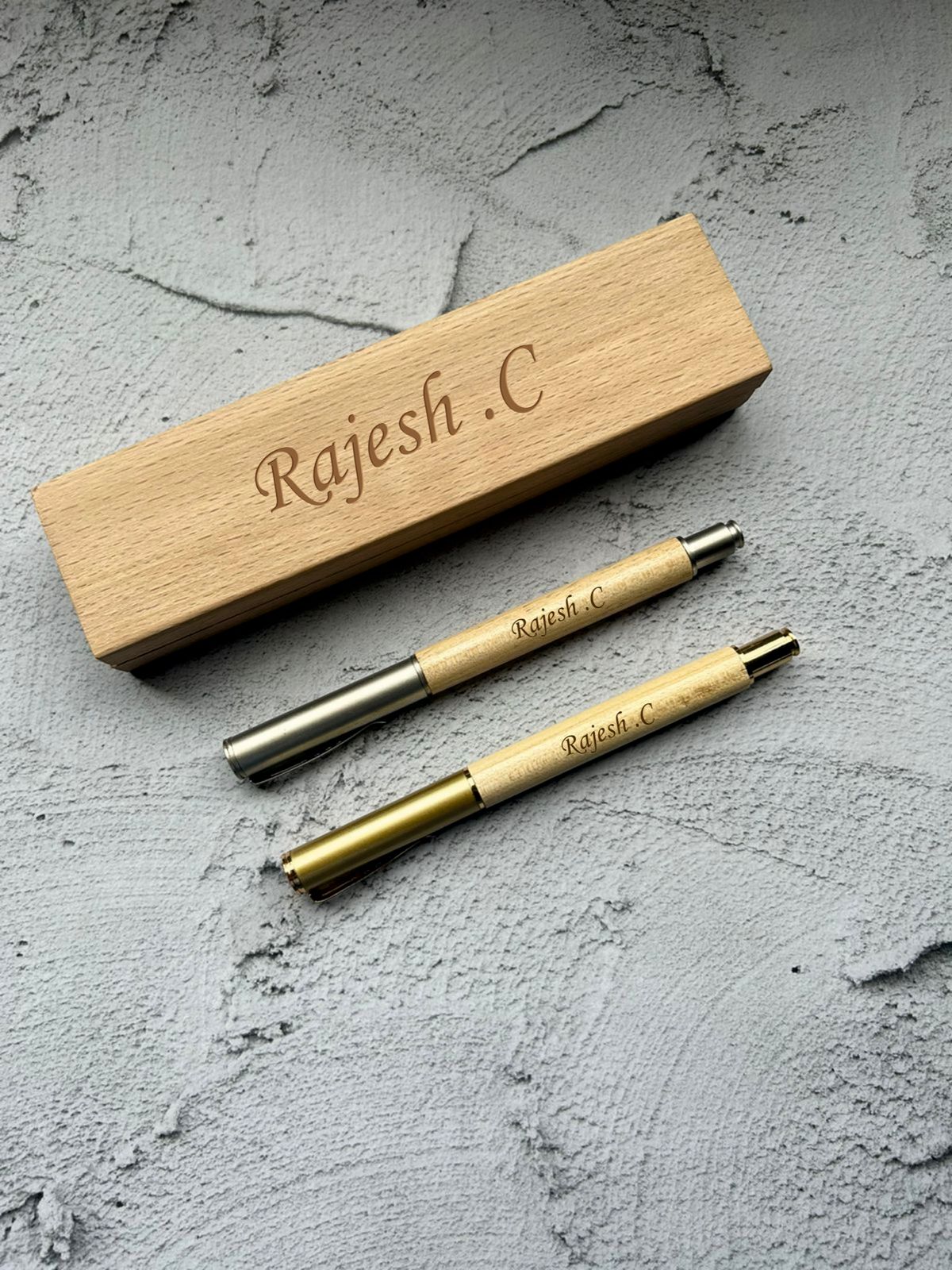 Customized Wooden Box 2.0 with 2 wooden pens