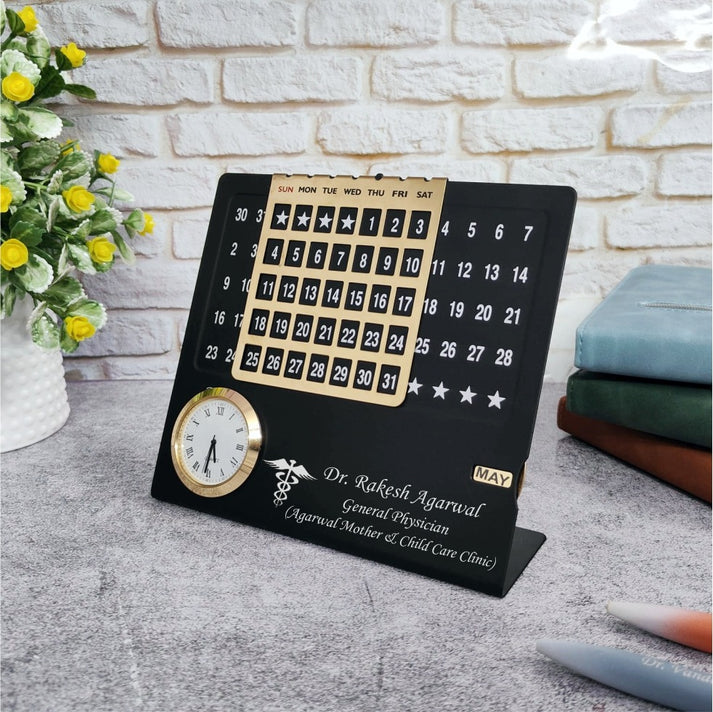 Customized Calendar with Clock – Gift Sugar