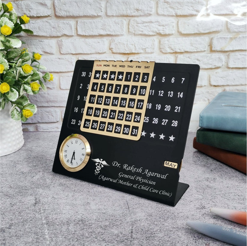 Customized Calendar with Clock – Gift Sugar